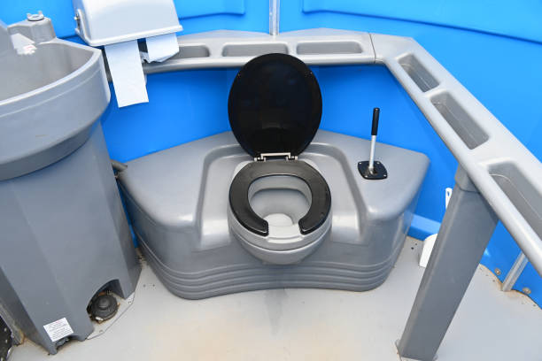 Portable Toilet Options We Offer in Rockmart, GA